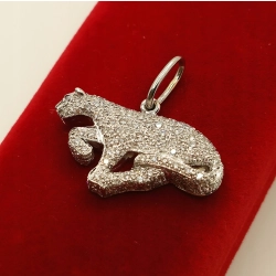 Złota zawieszka Puma Diamenty 135szt 1,35ct Pr.750 W:7,24gr InterSKLEP