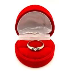 Złoty pierścionek z Diamentem 0,085ct PR.585 W:2,78gr R.12