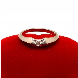 Złoty pierścionek z Diamentem 0,085ct PR.585 W:2,78gr R.12
