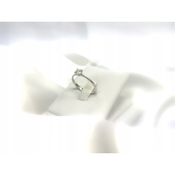 Pierścionek białe złoto 18kt brylant 0,40ct GIA