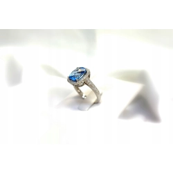 Pierścionek białe złoto 14kt brylant 0,31ct topaz 3,66ct