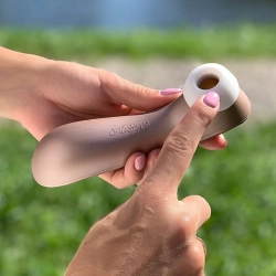 Bezdotykowy stymulator łechtaczki Satisfyer Pro 2 różowy