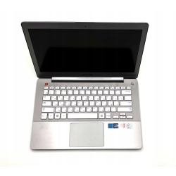 Laptop Samsung NP730U3E-S01PL 13,3 " i5/10 GB / 128 GB