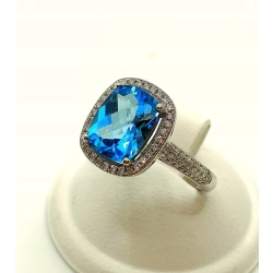 Złoty pierścionek Topaz Diamenty Pr.585 W:4,20gr Roz.12