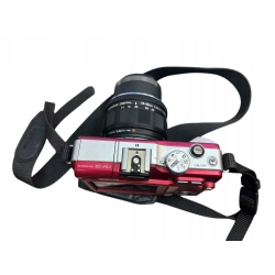 Aparat fotograficzny OLYMPUS PEN E-PL1 korpus + obiektyw czarny