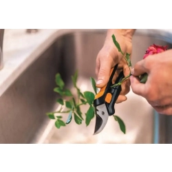 FISKARS Sekator do kwiatów gałązek SP141 przecinak drutu SOLID do cierni