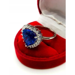 Pierścionek z platyny z Tanzanitem i Diamentami W:10,70gr Roz.16 unikat