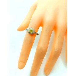 Złoty pierścionek żółty Brylant Diamenty Pr.750 W:3,36gr R.13