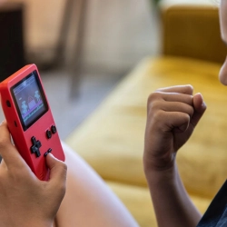 Retro kieszonkowy komputer konsola do gry Zielony