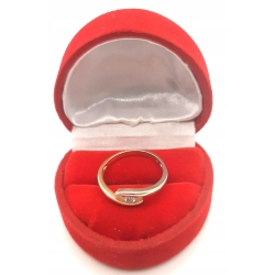 Złoty pierścionek z Diamentem 0,08ct PR.585 W:1,93gr R.15 InterSKLEP