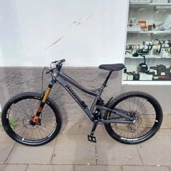 Propain 2020 squampton tyee race bike M/FOX 36 SUPER STAN POLECAMY InterS