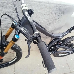 Propain 2020 squampton tyee race bike M/FOX 36 SUPER STAN POLECAMY InterS
