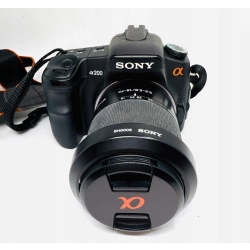 Lustrzanka Sony Alpha DSLR-A200K korpus + obiektyw ZESTAW