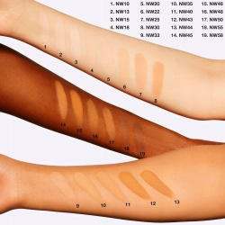 015510 MAC Studio Fix Powder + Foundation 15g. NW44