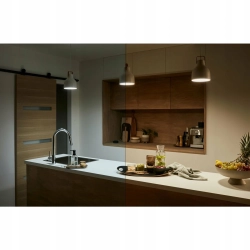 Żarówka Smart Led LEXMAN z pilotem 2 szt. 7,2 W 60 W NOWE