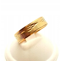 Złota obrączka 6mm Zdobiona Pr.750 W:3,74gr Roz.22