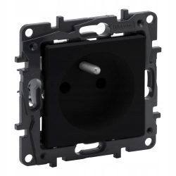 Gniazdo pojedyncze z uziem. zaciski śrub. czarny NILOE STEP 863530 LEGRAND