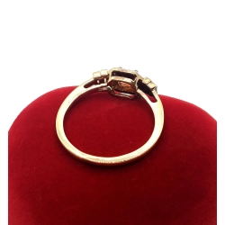 Złoty pierścionek z Cyrkoniami Pr.375 W:2,29gr Roz.17