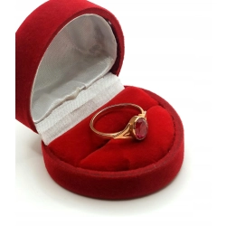 Złoy pierścionek z Rubinem Pr.583 W:2,25gr Roz.12