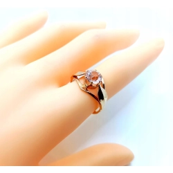 Złoty pierścionek z Morganitem Pr.583 W:2,93gr Roz.16 InterSKLEP