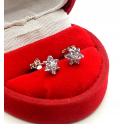 Złote kolczyki Kwiatki z cyrkoniami PR.585 W:1,20gr InterSKLEP