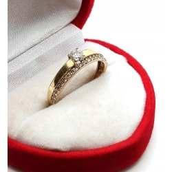 Złoty pierścionek z cyrkoniami W. KRUK Pr.585 W:2gr Roz.14