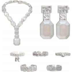 LALKA ROXIE GRAND KOLEKCJONERSKA HOLIDAY EDITION OPIS