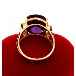 Złoty pierścionek z Ametystem PR.750 W:6,86gr R.13 InterSKLEP