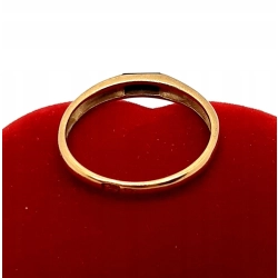 Złoty pierścionek z Onyksem PR.583 W:1,53gr R.14 InterSKLEP