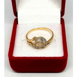 Złoty pierścionek z Cyrkoniami Pr.585 W:2,20gr R.12 .