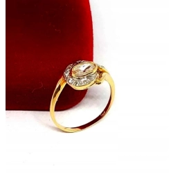 Złoty pierścionek z Cyrkoniami Pr.585 W:2,20gr R.12 .