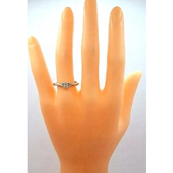 Złoty pierścionek białe złoto Pr.375 W:2,47gr Roz.14