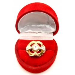 Złoty pierścionek z Kwarcem PR.750 W:4,23gr R.16 InterSKLEP