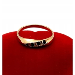 Złoty pierścionek z Cyrkoniami PR.583 W:2,03gr R.15 InterSKLEP