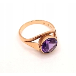 Złoty pierscionek z Ametystem PR.585 W:5,11gr R.19 InterSKLEP