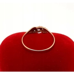 Złoty pierścionek z Cyrkoniami PR.585 W:1,07gr R.16 InterSKLEP