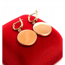 Złote kolczyki wiszące z onyksem PR.585 W:7,88gr InterSKLEP