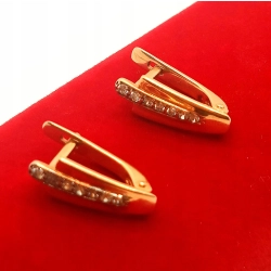 Złote kolczyki z Cyrkoniami PR.375 W:2,45gr InterSKLEP