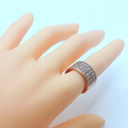 Złoty pierścionek obrączka z cyrkoniami Pr.375 W:5,81gr R.15 Szer.1cm