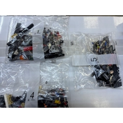 LEGO ICONS 10327 Królewski Ornithopter Wydmowy Atrydy UWAGA OPIS