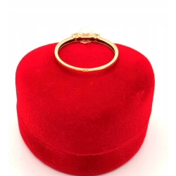 Złoty pierścionek z Perłą PR.333 W:1,16gr R.19 InterSKLEP