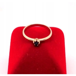 Złoty pierścionek z Cyrkonią PR.585 W:1,15gr R.8 InterSKLEP