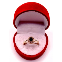 Złoty pierścionek z Onyksem PR.583 W:2,51gr R.19 InterSKLEP