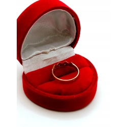 Złoty pierścionek z Cyrkoniami Pr.585 W:1,31gr Roz.10