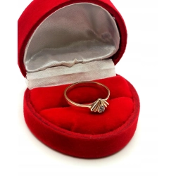 Złoty pierścionek z cyrkonią Pr.583 W:1,88gr Roz.14