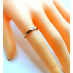 Złoty pierścionek z Cyrkonią Pr.583 W:1,76gr Roz.13