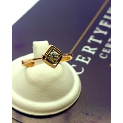 Złoty pierścionek z Diamentem 0,10ct Pr.585 W:2,60gr Roz.16,5