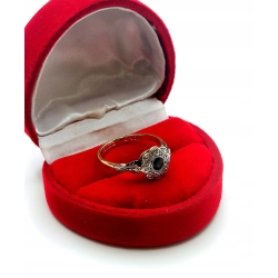 Złoty pierścionek z szafirem i Diamentami Pr.750 W:2,65gr Roz.11