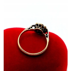 Złoty pierścionek z szafirem i Diamentami Pr.750 W:2,65gr Roz.11