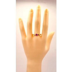 Złoty pierścionek z Ametystem PR.585 W:4,07gr R.22 InterSKLEP